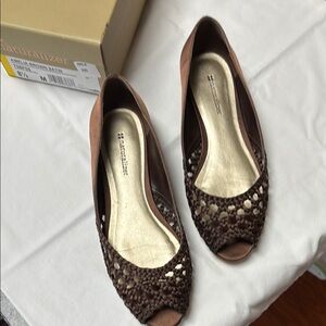 Naturalizer Satin Brown Flats with Ornate Cutout Design EUC